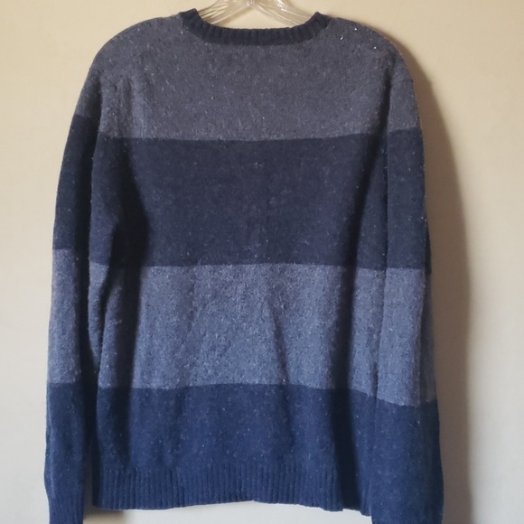 American Eagle sweater - Picture 4 of 6